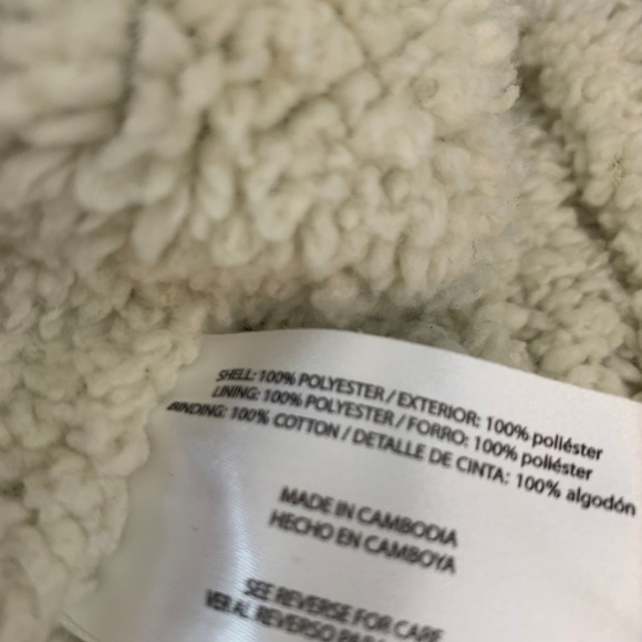 Orvis Brighton 1/4 Zip Sherpa Lined Gray Pullover - Picture 8 of 8